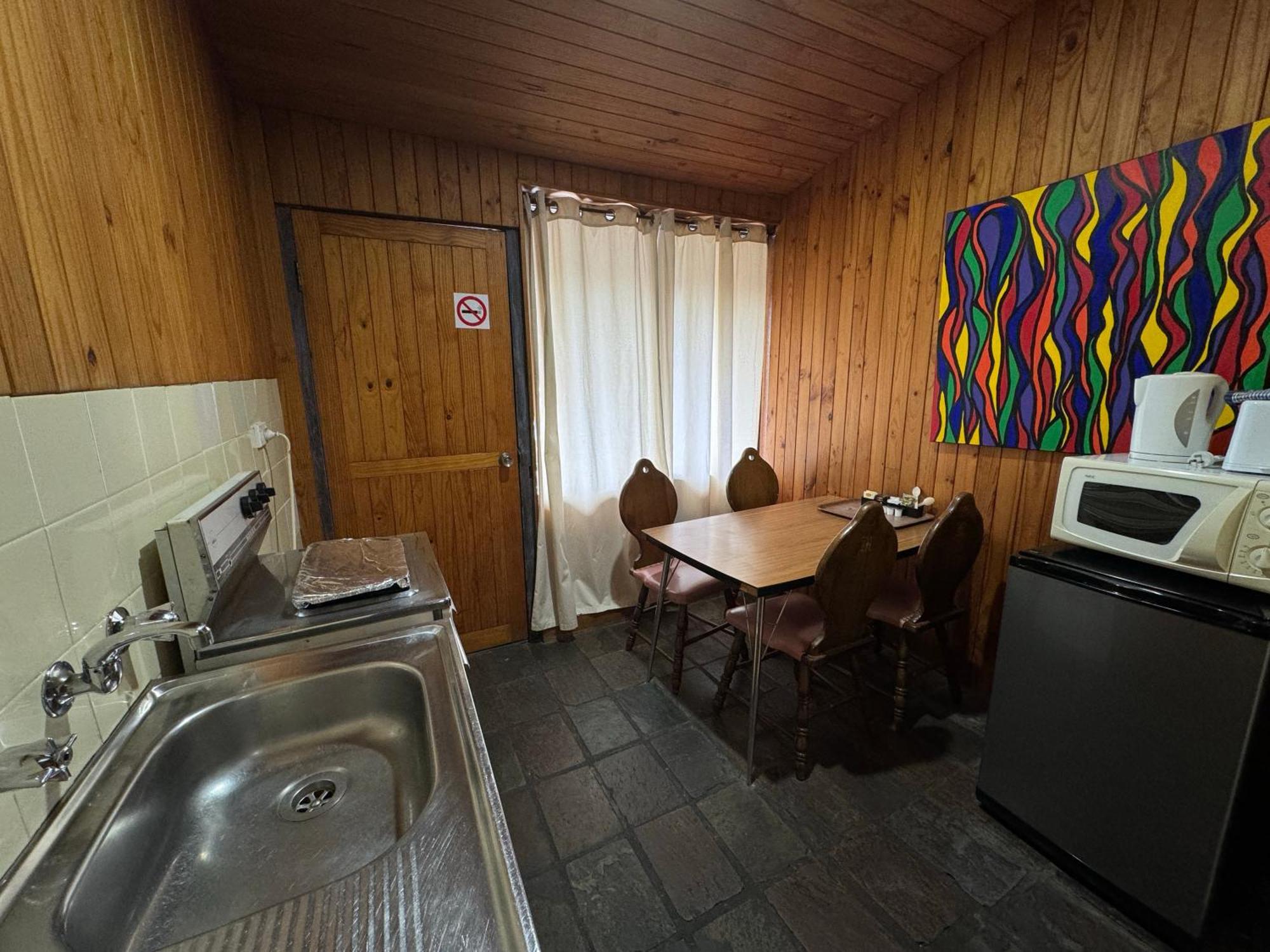 Bunkhouse Motel Cooma Eksteriør bilde