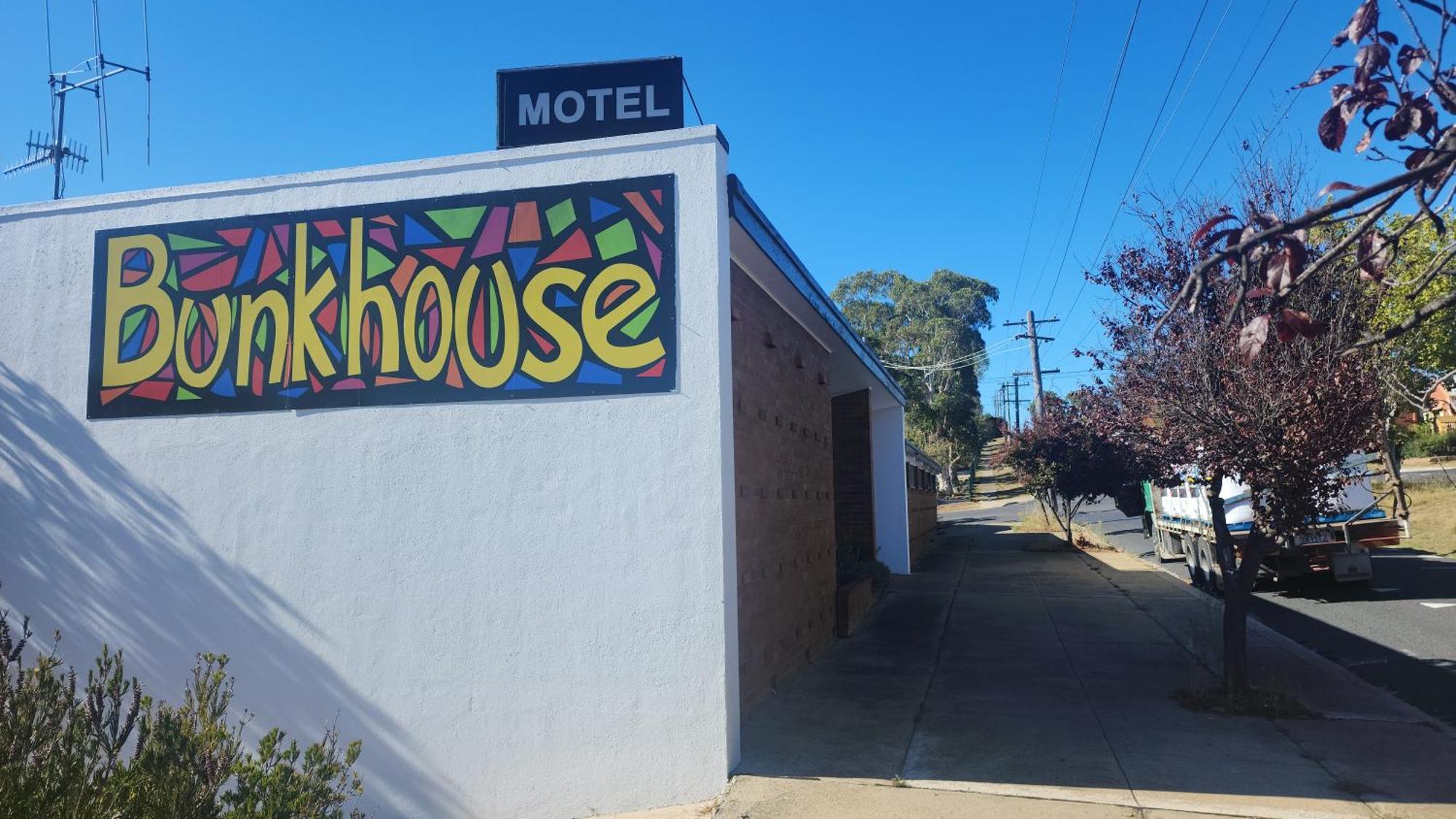 Bunkhouse Motel Cooma Eksteriør bilde